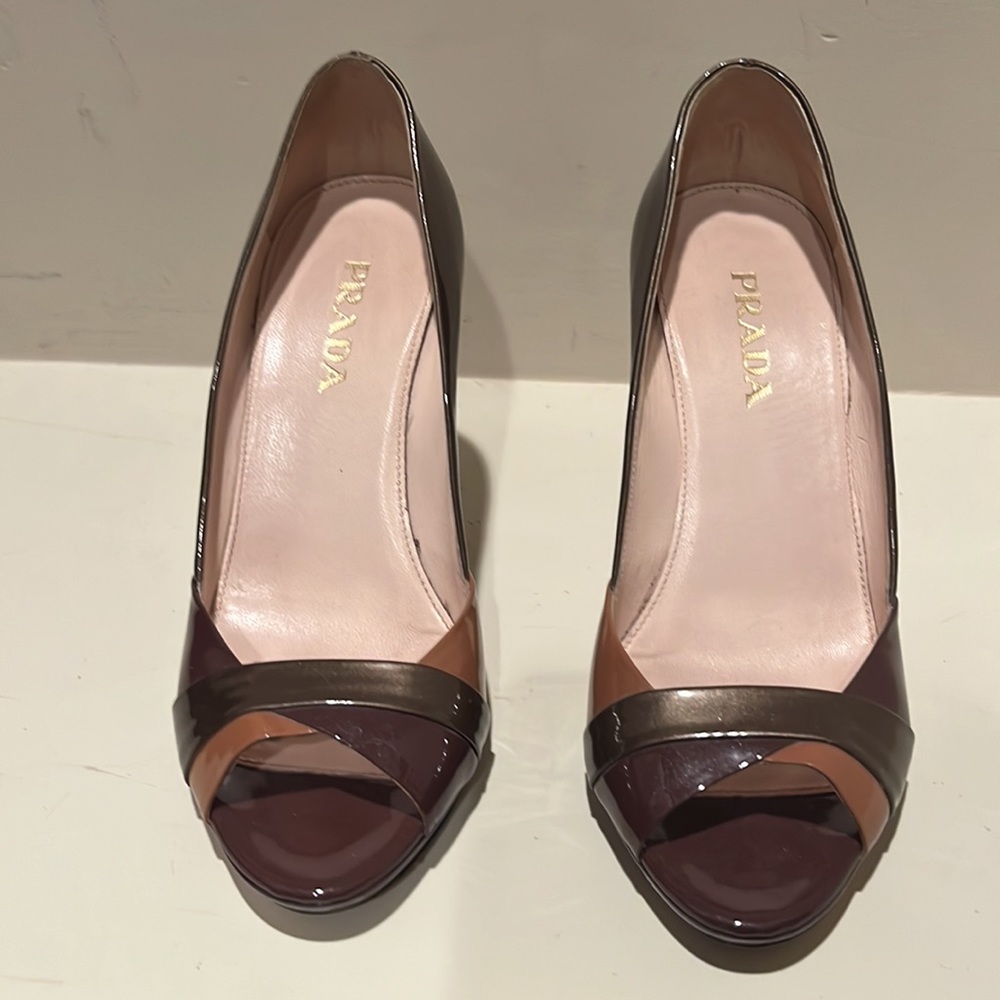 Prada Authentic - image 2